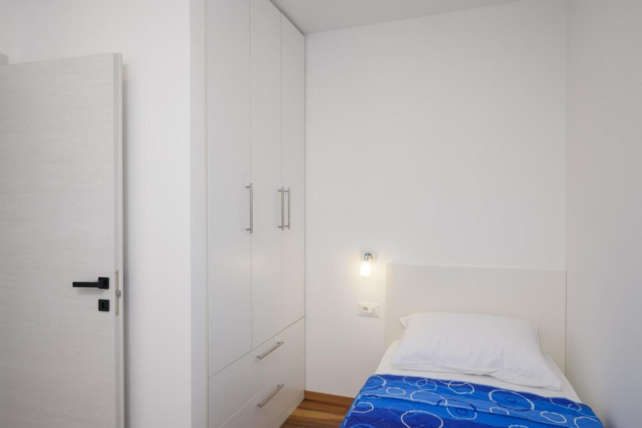 Apartment Silver Star Kastela Exterior photo