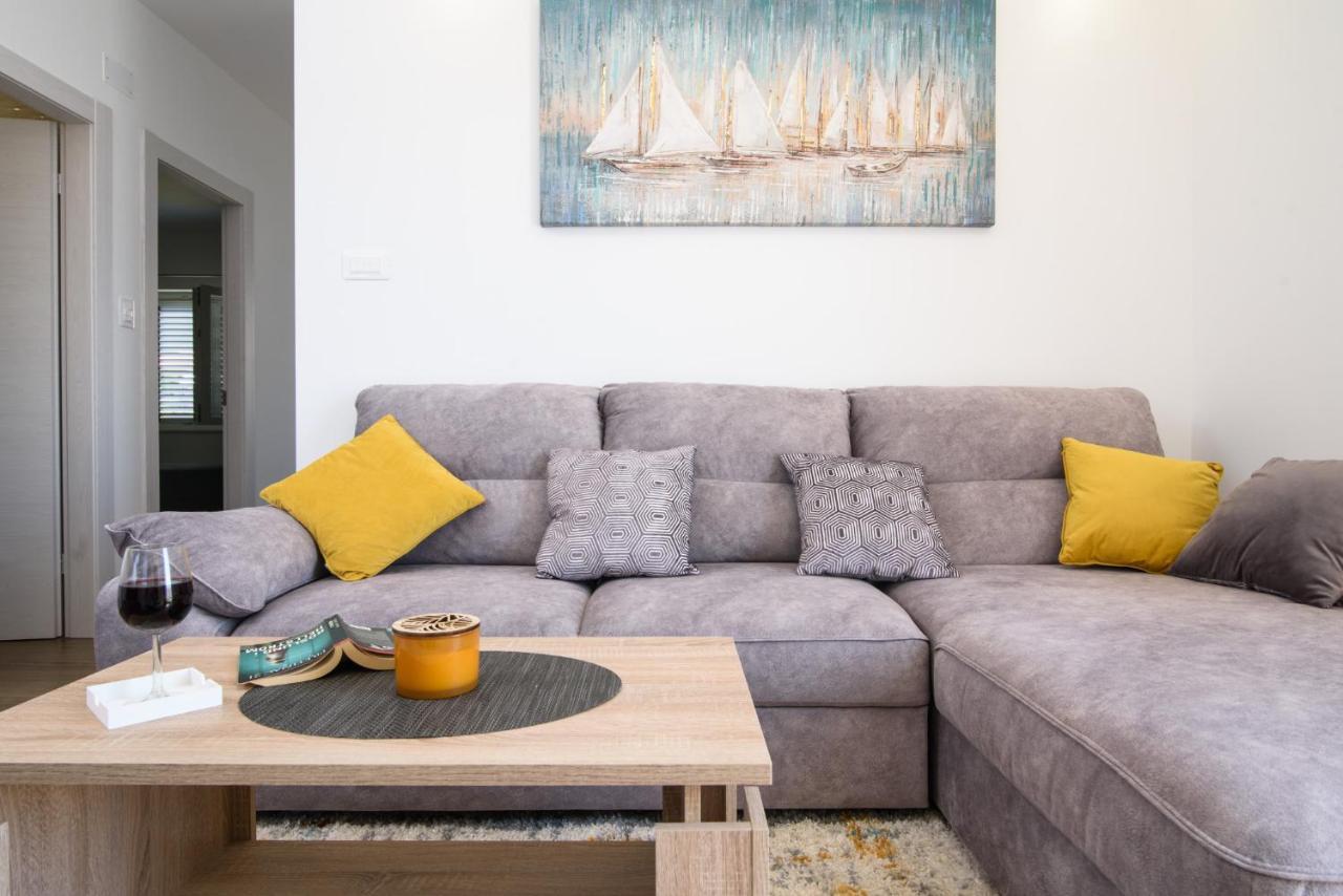 Apartment Silver Star Kastela Exterior photo