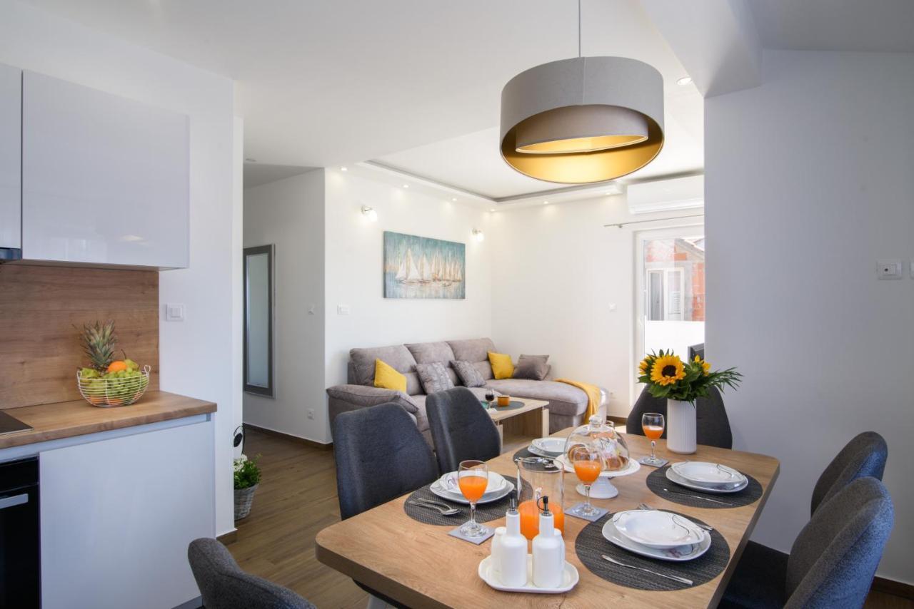 Apartment Silver Star Kastela Exterior photo